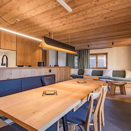 Aravis Cosy - & Piscine Apartment