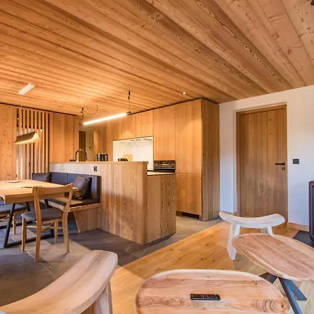 Aravis Cosy - & Piscine Apartment Saint-Jean-de-Sixt